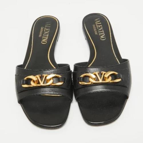 Pre-owned Leather flats Valentino Vintage , Black , Dames