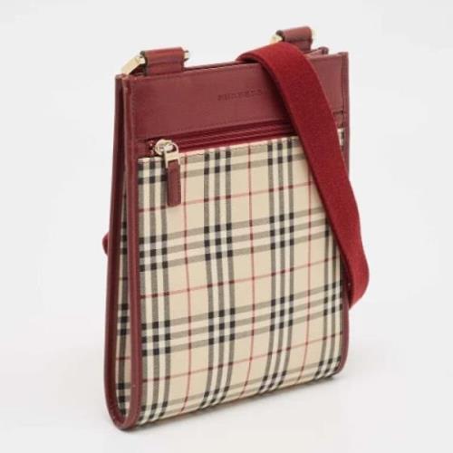 Pre-owned Fabric shoulder-bags Burberry Vintage , Red , Dames