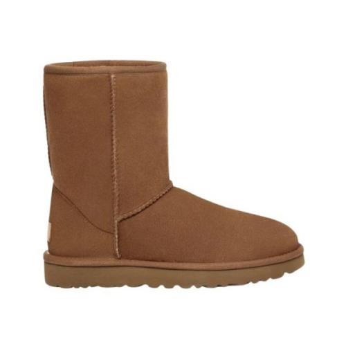 Kastanje Classic Short II Laarzen UGG , Brown , Dames