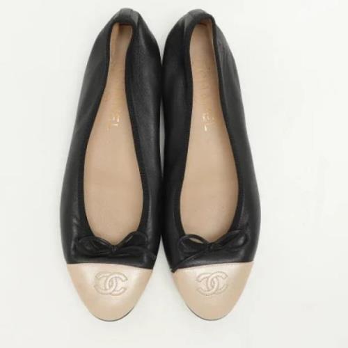 Pre-owned Leather flats Chanel Vintage , Black , Dames