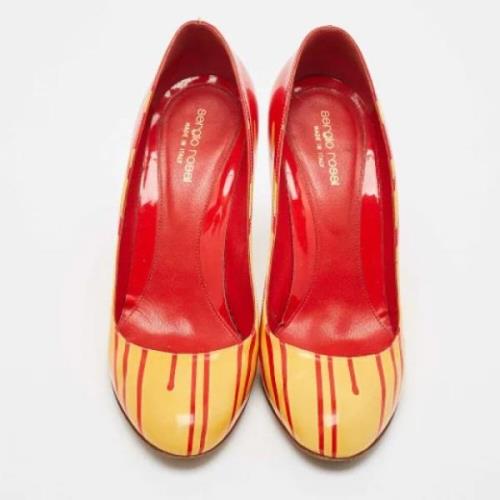 Pre-owned Fabric heels Sergio Rossi Pre-owned , Red , Dames