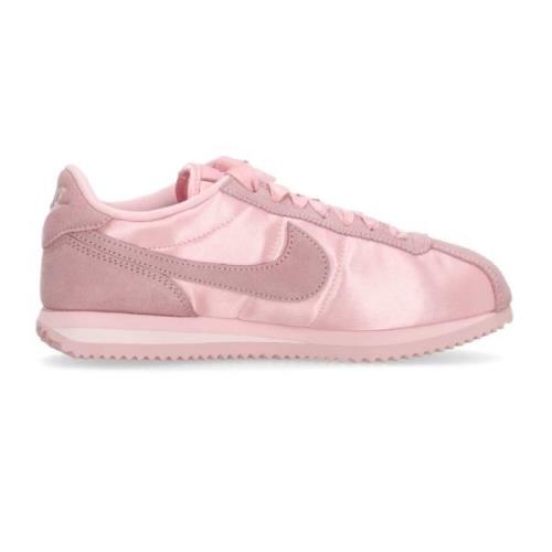 Zachte Roze Lage Sneakers Nike , Pink , Dames