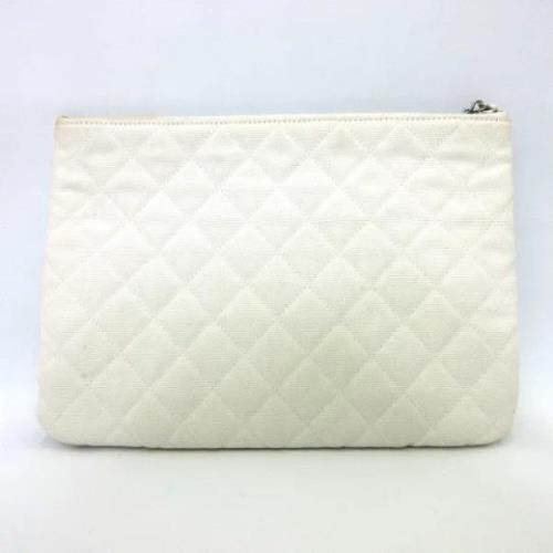 Pre-owned Canvas clutches Chanel Vintage , White , Dames