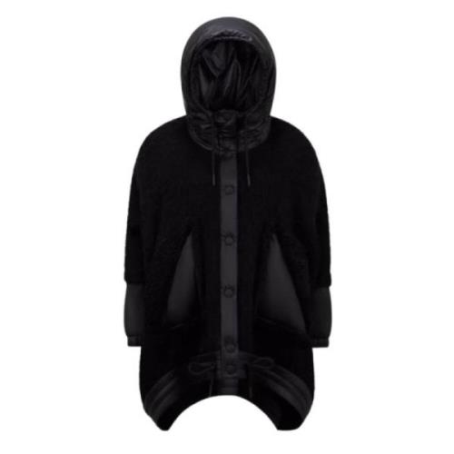 Zwarte wollen blend capuchonjas Moncler , Black , Dames