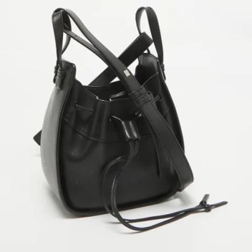 Pre-owned Leather shoulder-bags Loewe Pre-owned , Black , Dames