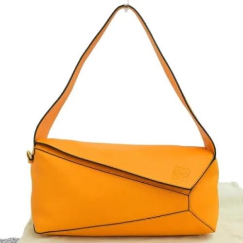 Pre-owned Leather handbags Loewe Pre-owned , Orange , Dames