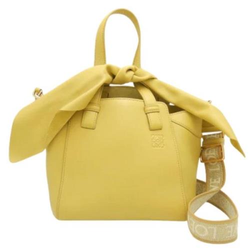 Pre-owned Leather handbags Loewe Pre-owned , Yellow , Dames