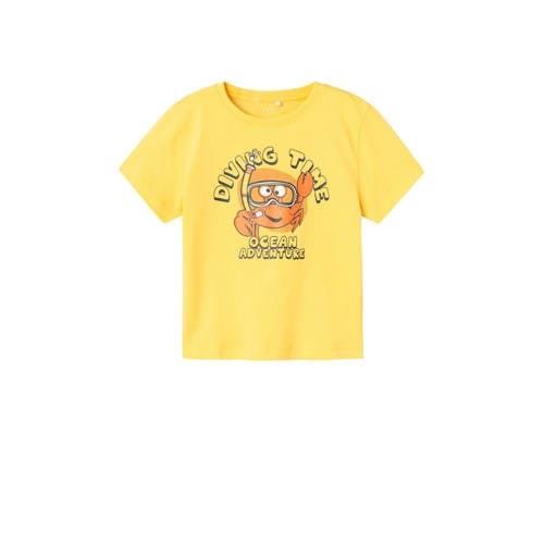 NAME IT MINI T-shirt NMMVAGNO met printopdruk geel Jongens Katoen Rond...