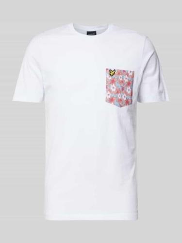 T-shirt met borstzak en bloemenmotief
