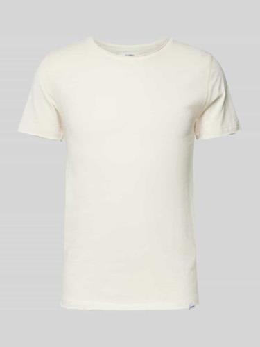 T-shirt in effen design, model 'Konrad'