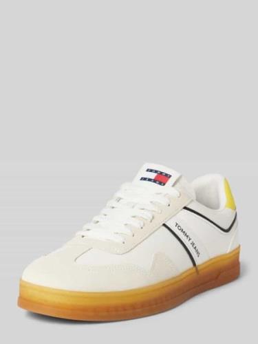 Sneakers met labelprint