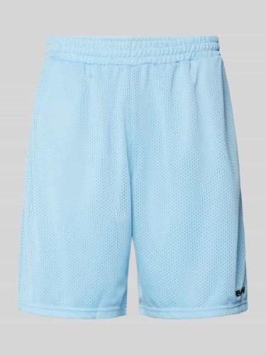 Regular fit sweatshorts met labeldetail