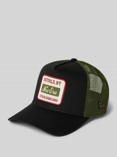 Trucker-pet met motiefstitching, model 'SCRIPT'