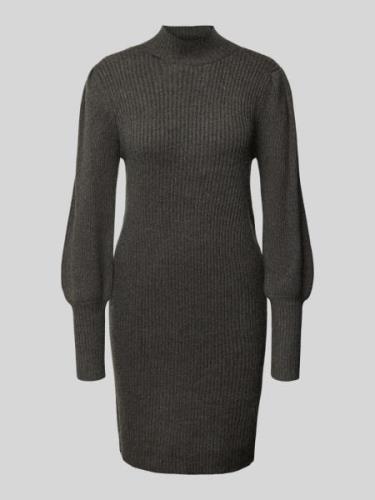 Gebreide jurk met turtleneck, model 'KATIA'