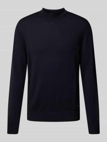 Gebreide pullover van scheerwol met opstaande kraag, model 'Davide'