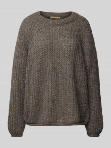 Gebreide pullover met ribboorden