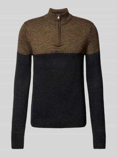 Gebreide pullover met opstaande kraag