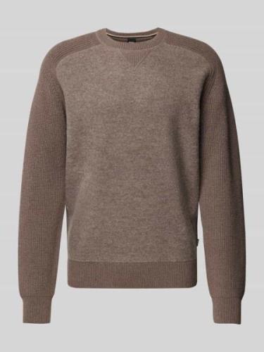 Gebreide pullover met ribboorden, model 'Ematero'