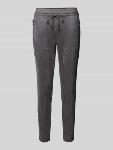 Slim fit stoffen broek met ritszakken, model 'Elvina'