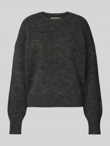 Gebreide pullover met ronde hals