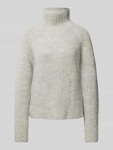 Gebreide pullover met opstaande kraag, model 'SARWEN'