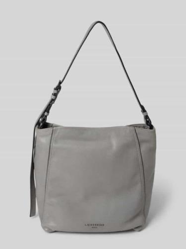 Handtas van leer met labeldetail, model 'CHUDY'