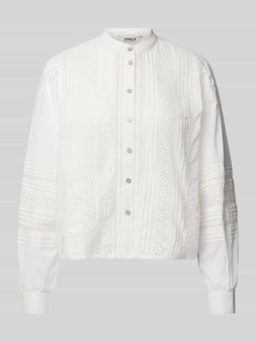 Relaxed fit blouse met broderie anglaise, model 'SOFI'