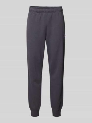 Sweatpants met labeldetail