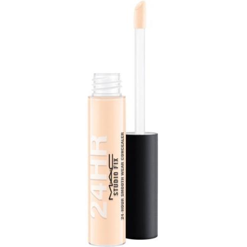 MAC Cosmetics Studio Fix 24-Hour Smooth Wear Concealer NC15