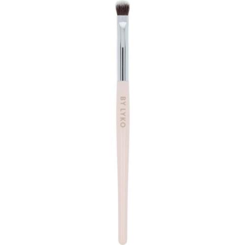 By Lyko Precision Eyeshadow Brush