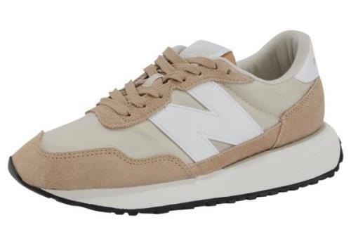 NU 20% KORTING: New Balance Sneakers M237