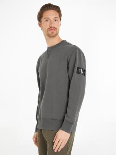 NU 20% KORTING: Calvin Klein Sweatshirt WASHED BADGE CREW NECK