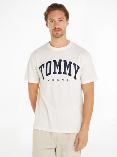 NU 20% KORTING: TOMMY JEANS T-shirt TJM REG ARCH VARSITY TEE EXT