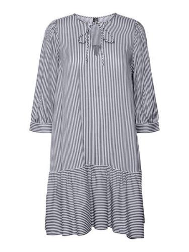 Vero Moda Tuniekjurk VMBUMPY 3/4 STRING TUNIC WVN GA