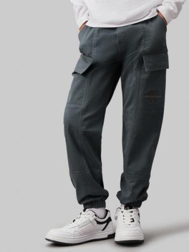 NU 20% KORTING: Calvin Klein Sweatbroek ESSENTIAL WOVEN CARGO PANTS