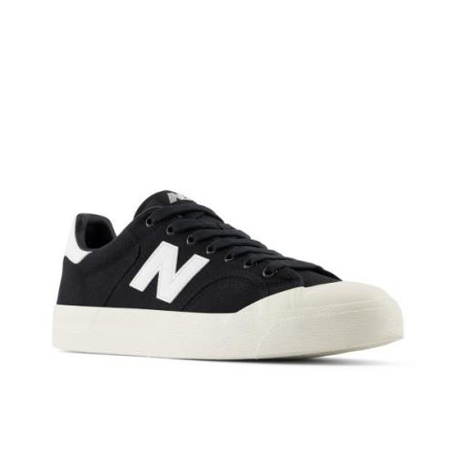 New Balance Sneakers B100