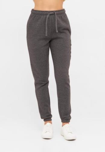 Bench. Sweatbroek Marianna