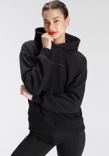 FAYN SPORTS Hoodie Essential in oversized model