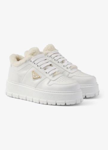 Prada Sneaker van leer met logo