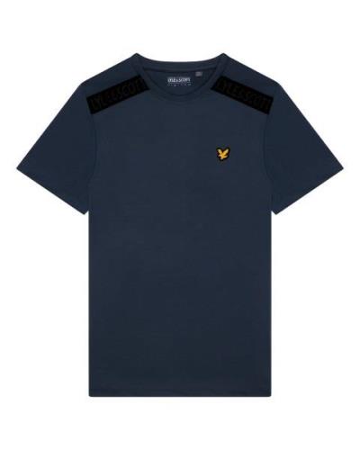 Lyle and Scott shoulder branded tee -