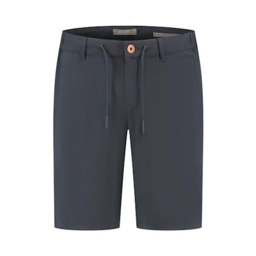 Com4 84441000 travel shorts