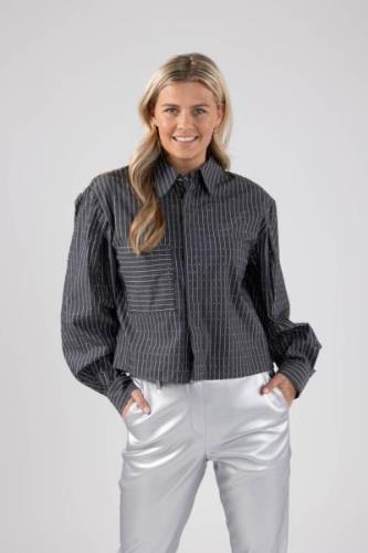 Nukus Sorrento blouse studs dark grey/ offwhite